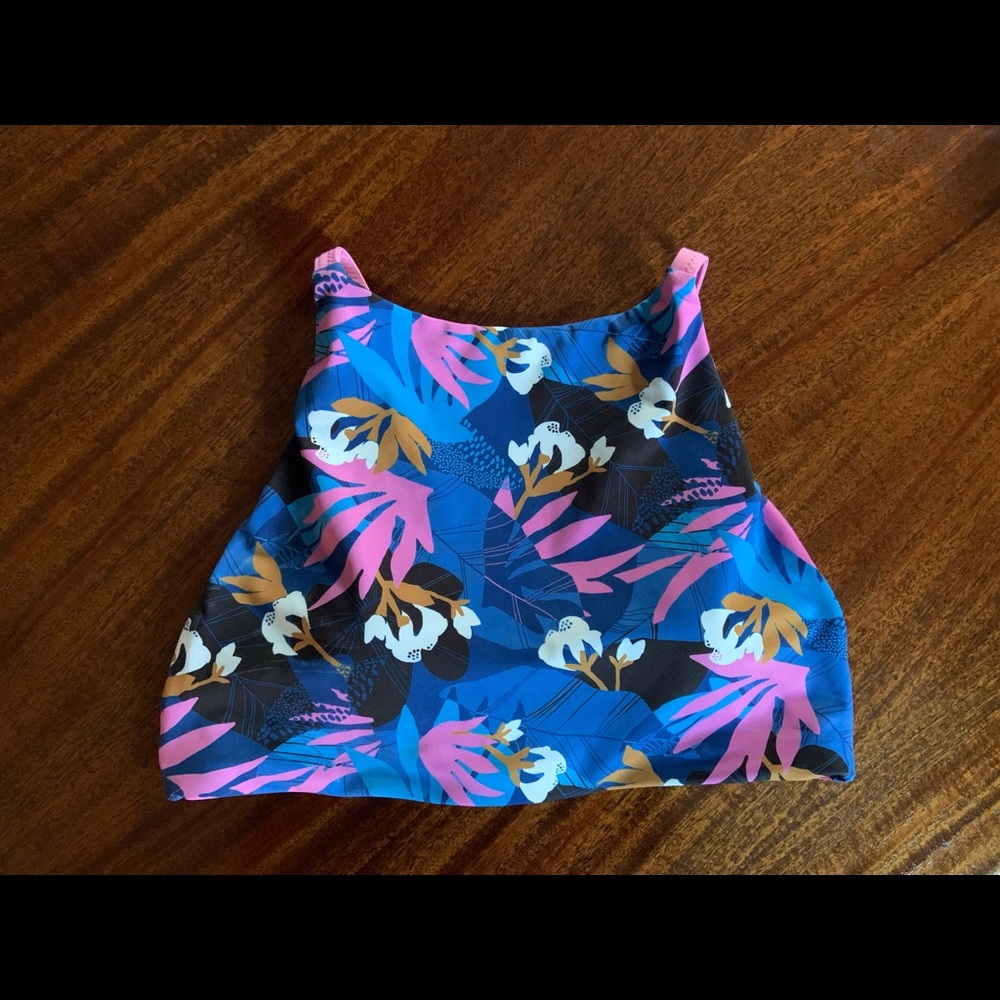 Patagonia Nireta swim top